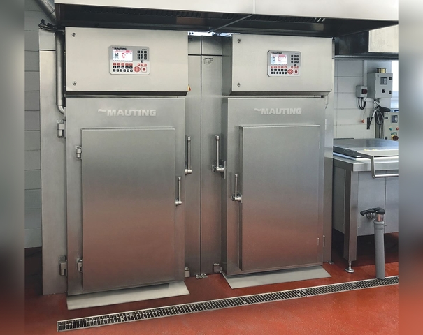 Compact Smoking Chambers